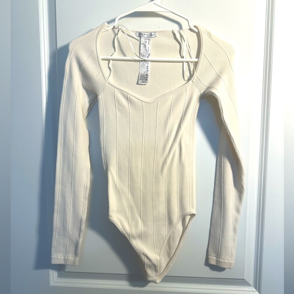 Zara Tops - Zara Cream Off White Sweetheart Neckline Long Sleeve Sweater Bodysuit
